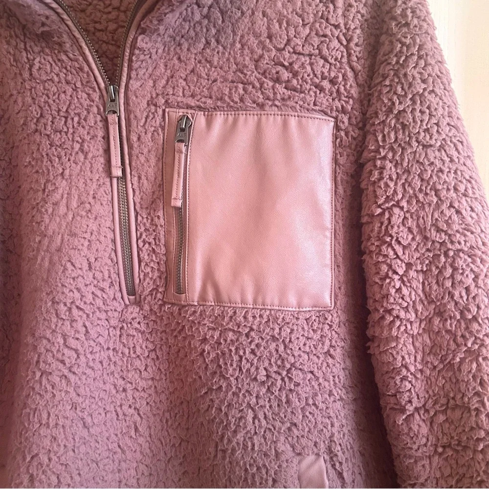 Abercrombie Woman Fleece Quarter Zip Pullover Sweatshirt Size XL - Picture 3 of 5